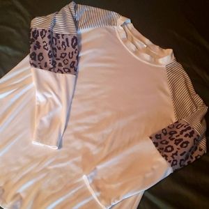 Long sleeve knit blouse